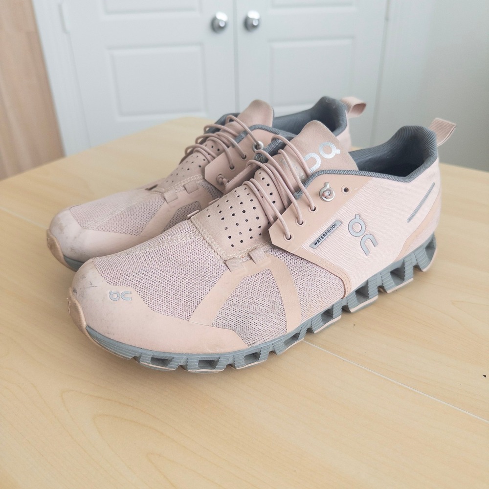 On Cloud Womens Sneakers 9 Pink Waterproof Running Shoes CloudTec Athletic